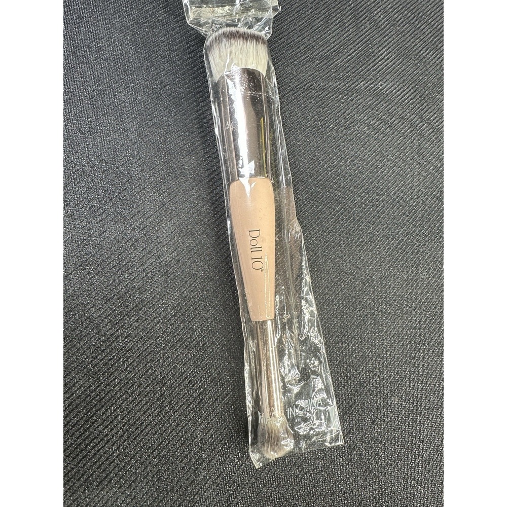 Doll 10 Dual Ended No.3 Foundation and Concealer Brush New